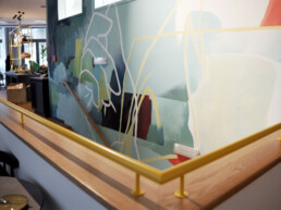 vienna-house-easy-berlin-fruehstuecksraum-Mural-Johannes-Mundinger